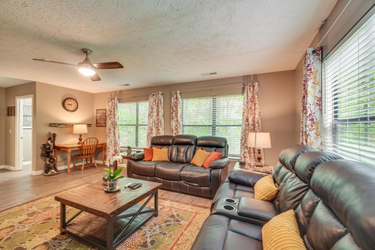 Gatlinburg Vacation Rental Balcony With Hot Tub! 外观 照片